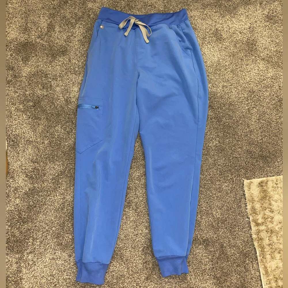 FIGS! Jogger Scrub Pants